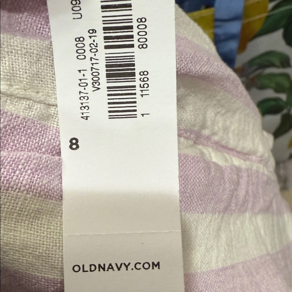 NWT Old Navy Light Pink Striped Mid-Rise Shorts - Picture 4 of 4